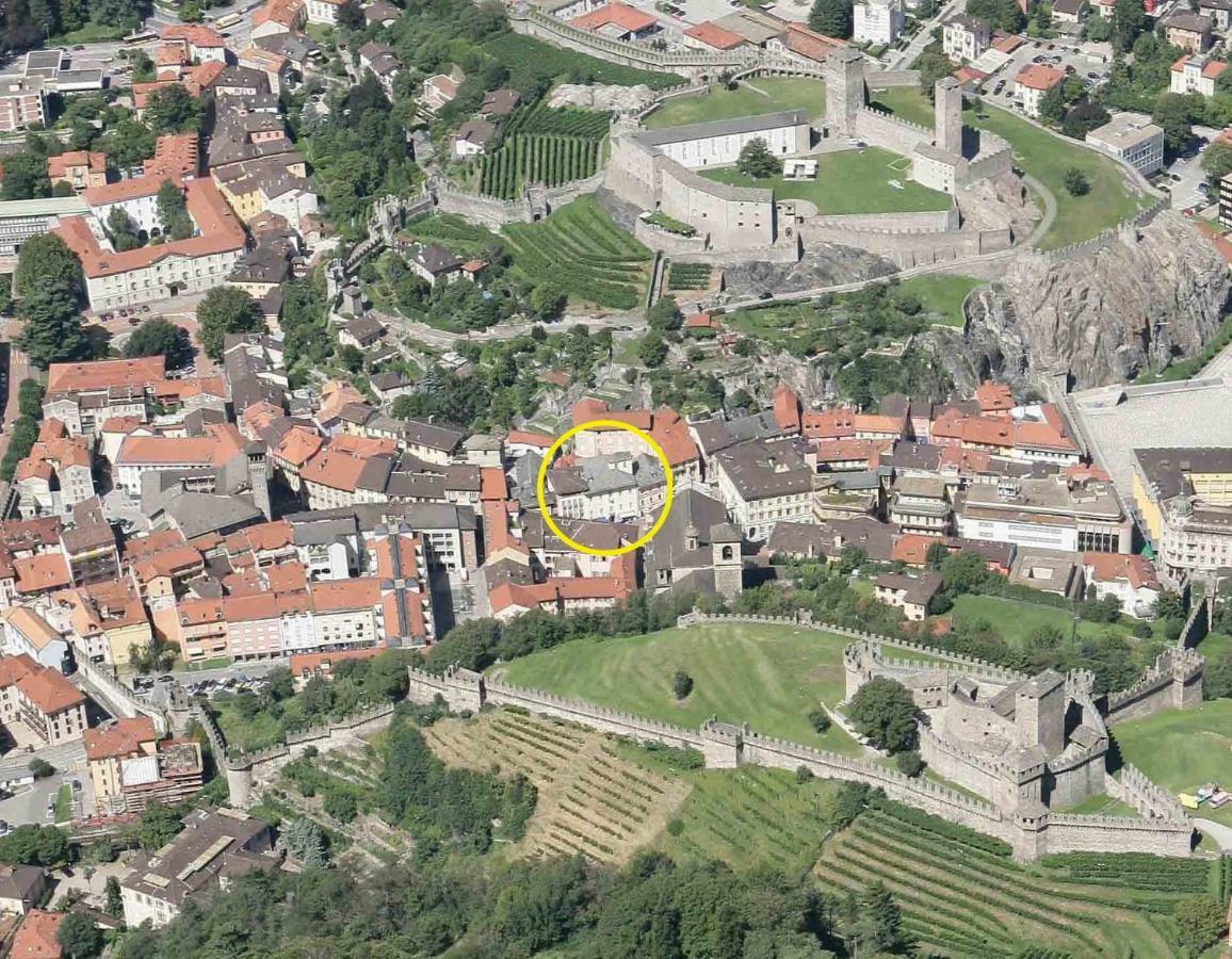 Bellinzona Piazza Collegiata Apartment Exterior photo